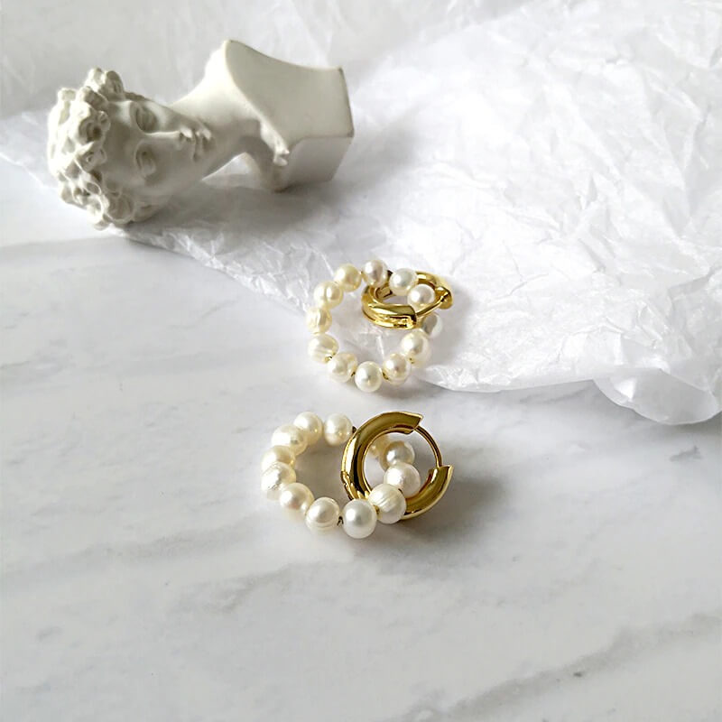 Jude pearl earrings